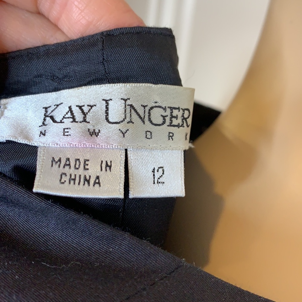 Kay Unger Dress. Size 12 - Picture 8 of 10